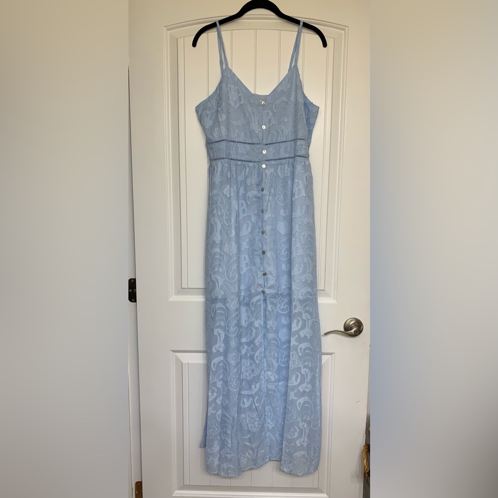 Baby blue boutique maxi dress size large with button and embroidered detail